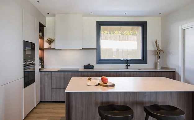 santos-mungia-cocina-equilibrio-natural Cocina cálida y minimalista